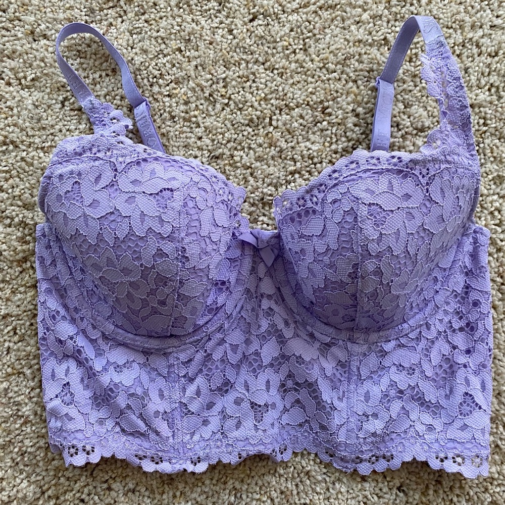 💜Victoria’s Secret Lavender Lace Bustier💜